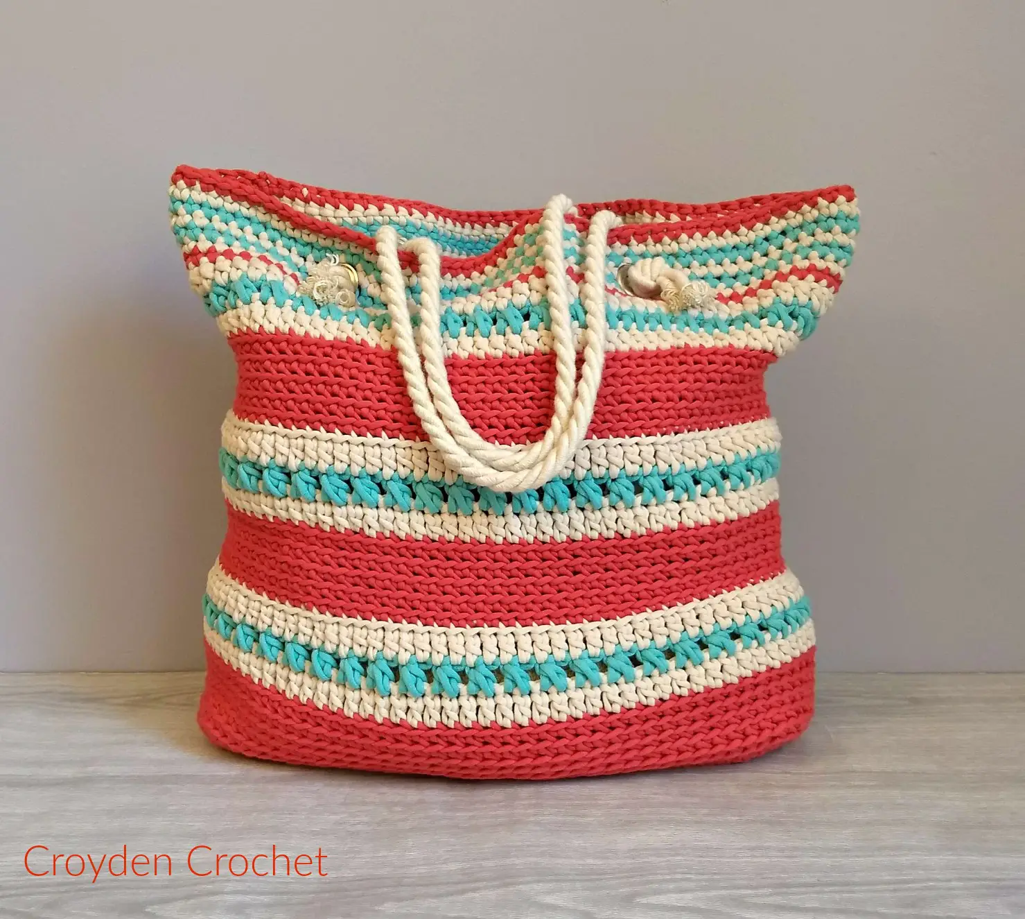 The Asbury Tote Bag by Croyden Crochet a free crochet bag pattern