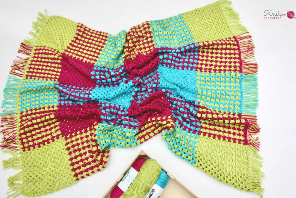 Crochet Granny Stripe Gingham Blanket a free pattern