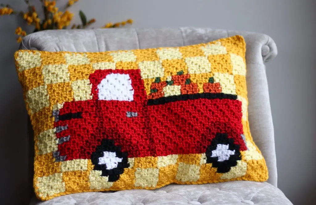 Red Truck Harvest Pumpkin C2C Pillow Free Crochet Pattern