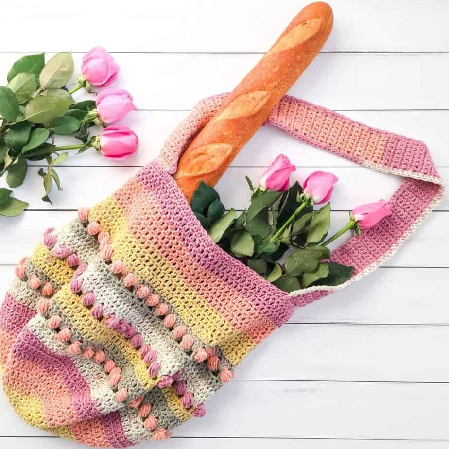Gathering Rosebuds Market Bag free crochet pattern roses