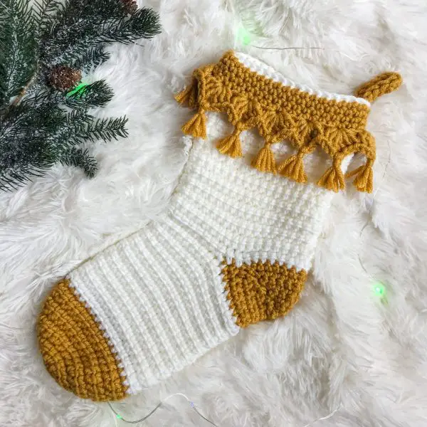 Luxe Boho Christmas Stocking free crochet pattern