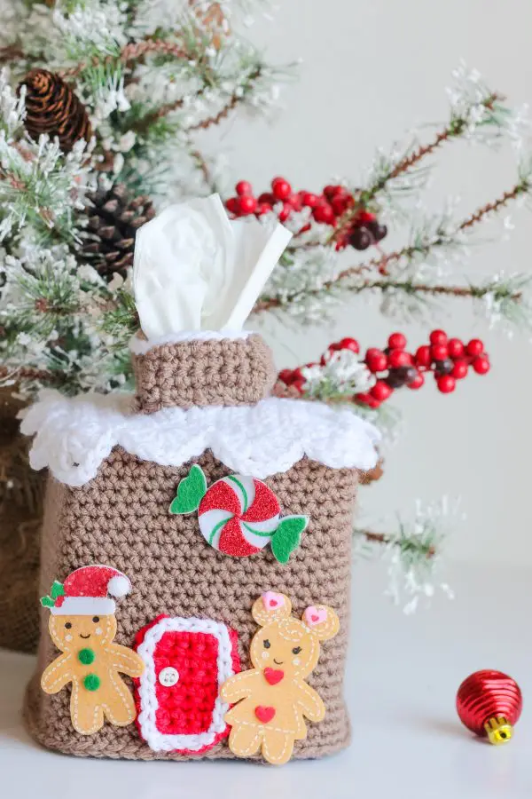 Gingerbread House Tissue Box Cover free crochet pattern