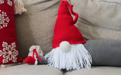 Crochet Gnome Pillow Draft Dodger free pattern