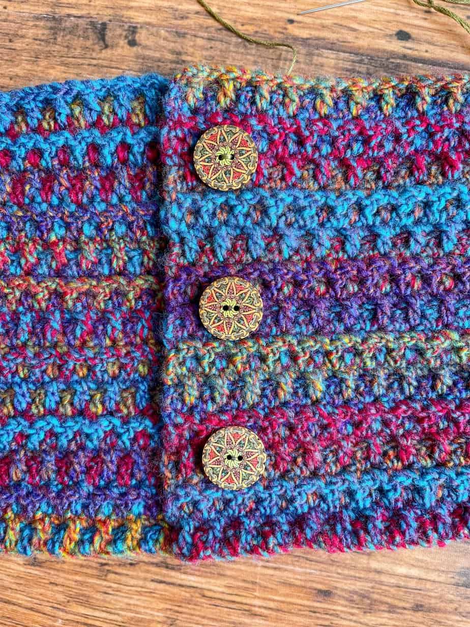 crochet infinity scarf button process