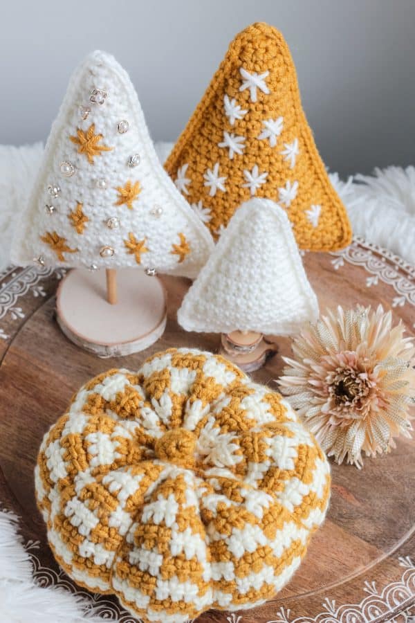 crochet pumpkin with trees free crochet patterns
