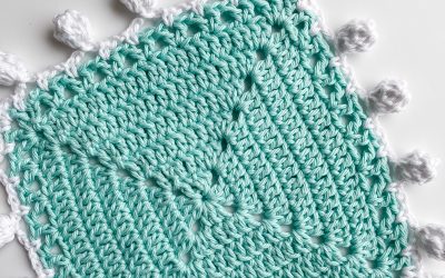 Crochet Pom Pom Border crochet pattern & tutorial