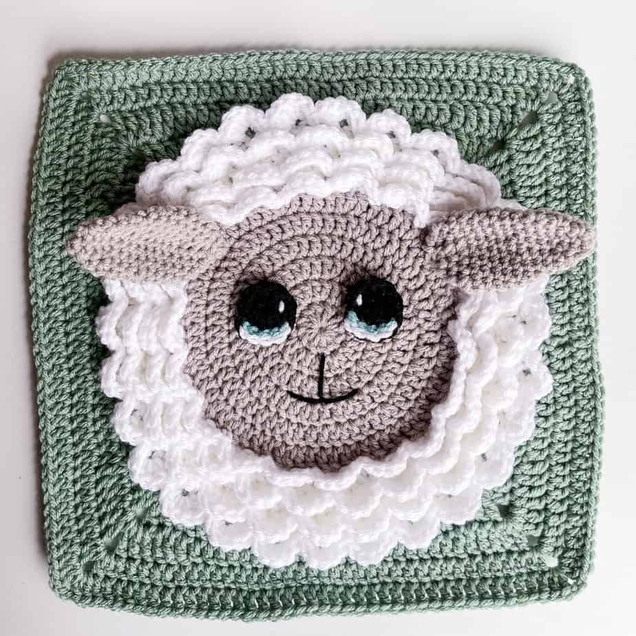 Lamb Granny Square free crochet pattern