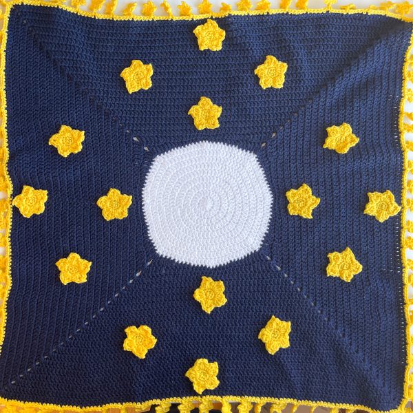 crochet moon & stars baby blanket process 2