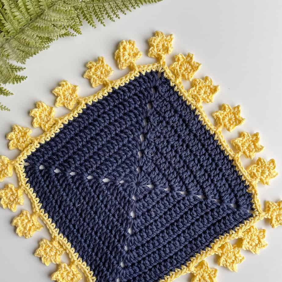 Star crochet border pattern