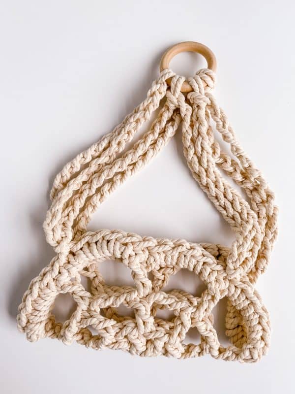 crochet boho style plant hanger pattern
