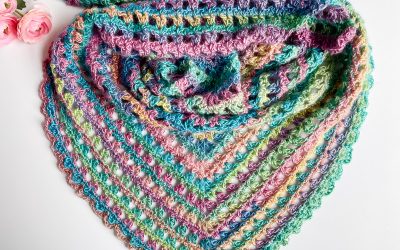Lacy Crochet Scarf pattern – easy free crochet pattern!