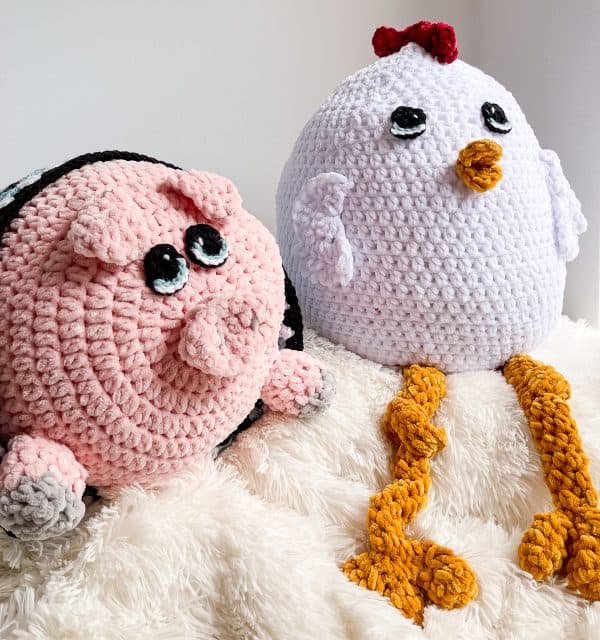 chicken and pig squish free crochet patterns