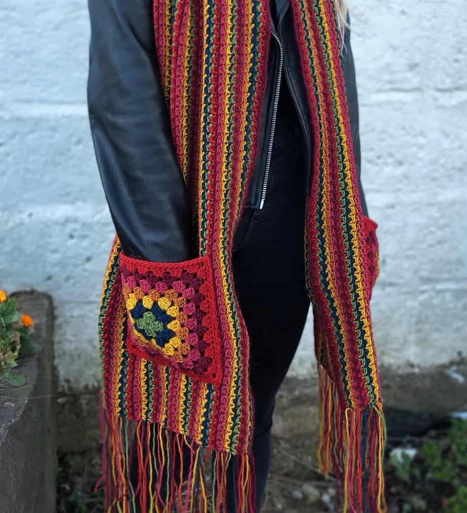 Granny Cozy Pocket Shawl by Annie Design Crochet