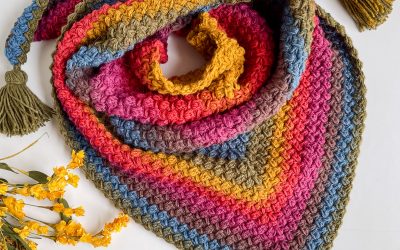 Crochet puff Stitch Scarf free triangle scarf pattern