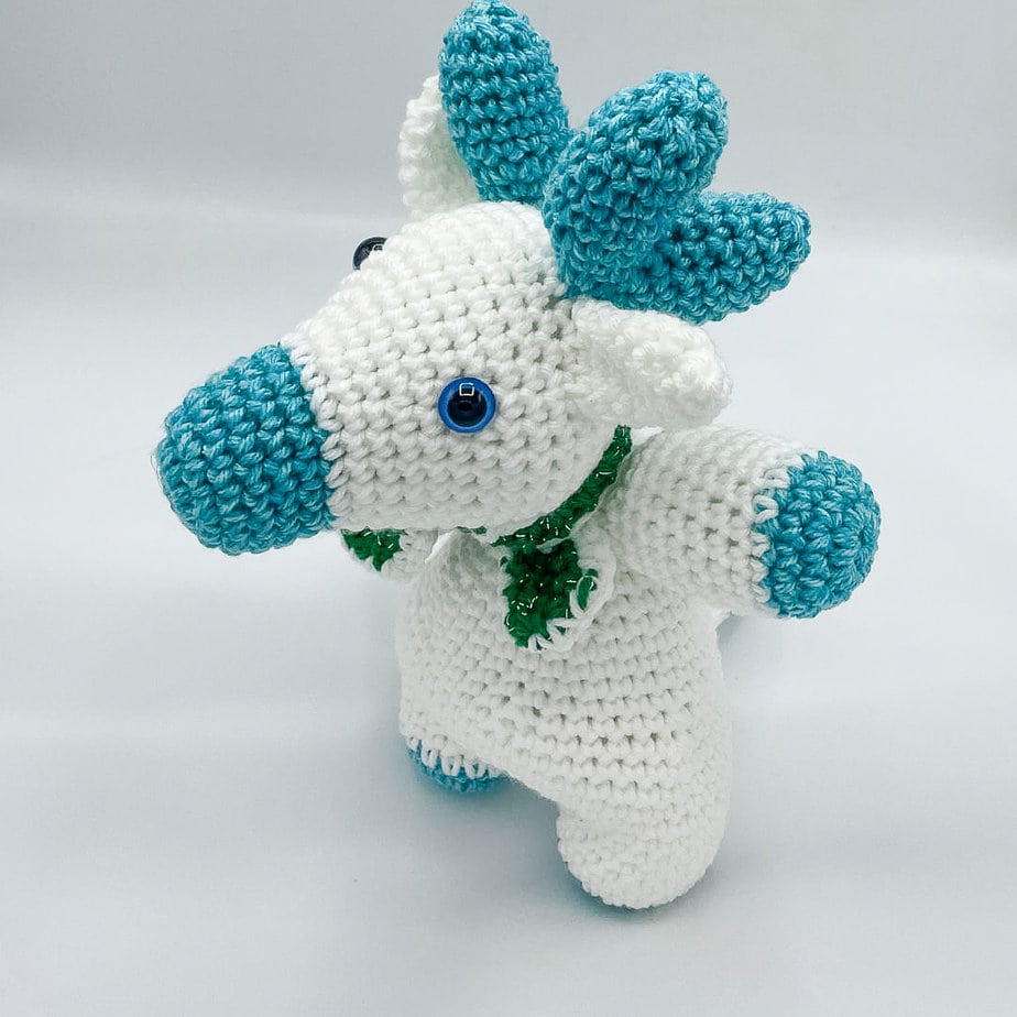 crochet reindeer amigurumi pattern