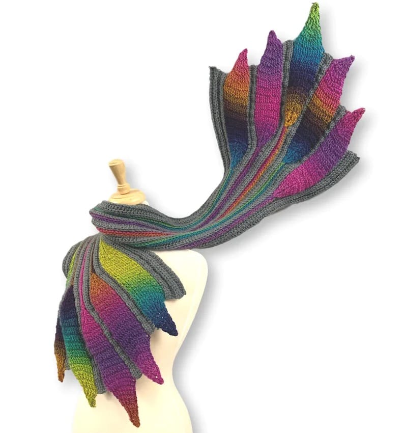 Embossed Phoenix Wrap by Bonita Patterns